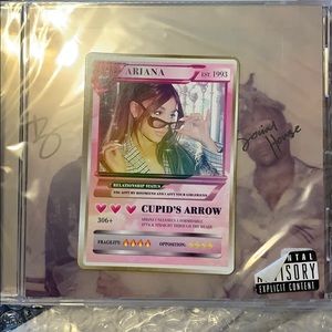 ARIANA GRANDE TRADING CARD AND CD